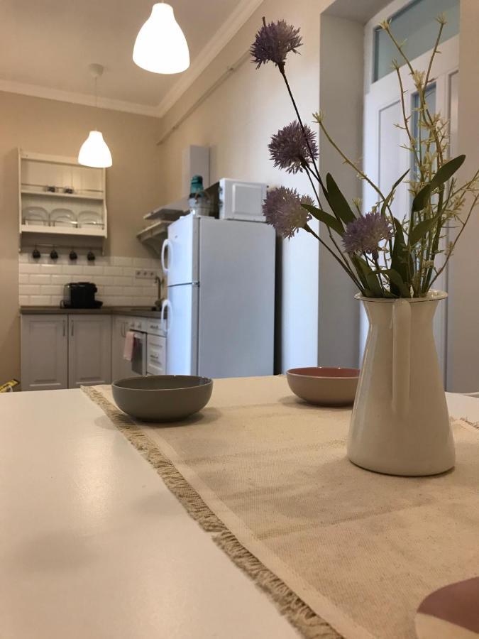 KaposvárHemnes2 Apartmanアパートメント エクステリア 写真