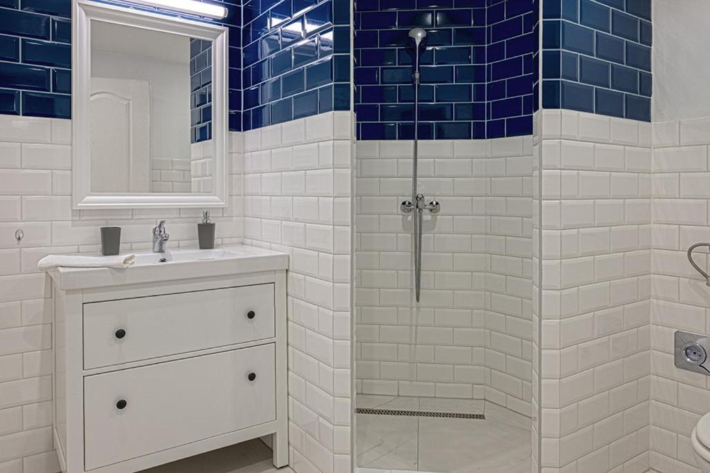 KaposvárHemnes2 Apartmanアパートメント エクステリア 写真